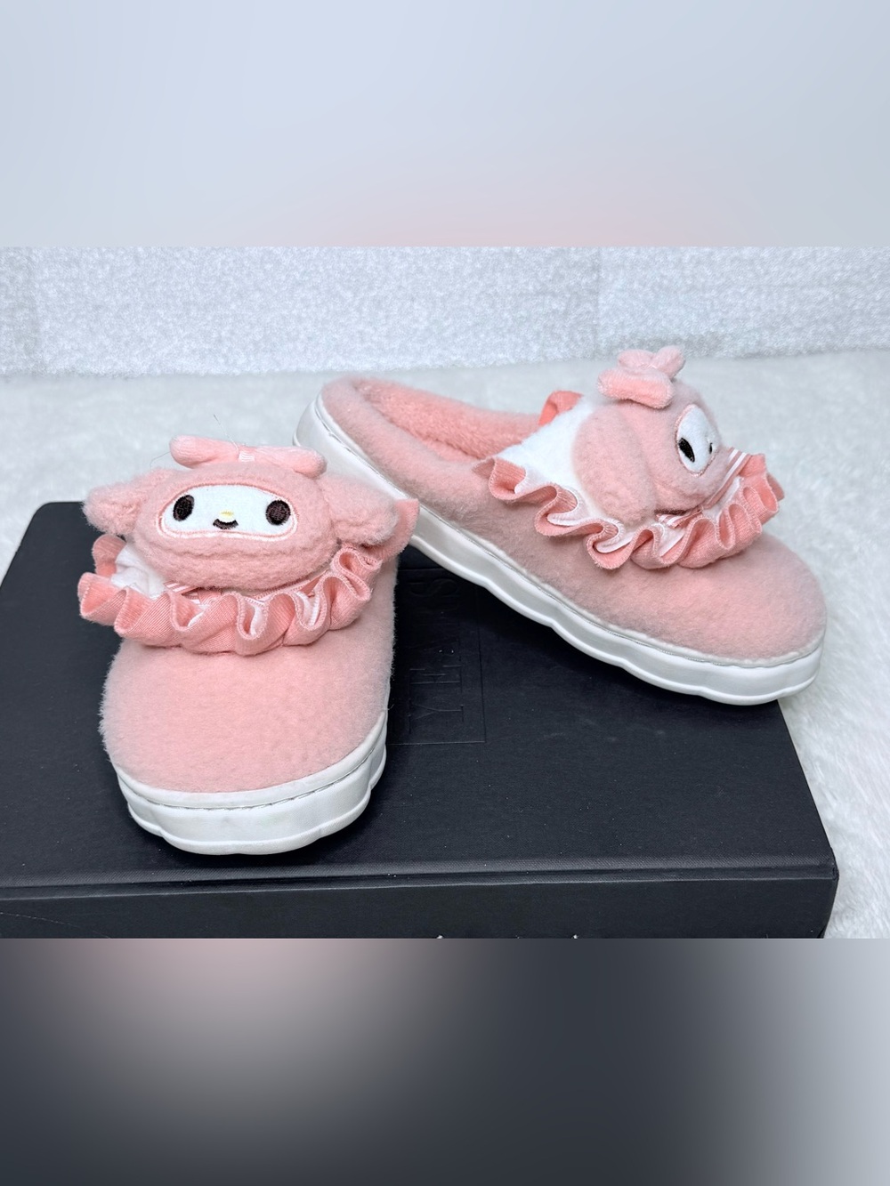 Pink Plush Ruffle Animal Slip-On Slippers - Picture 2 of 8